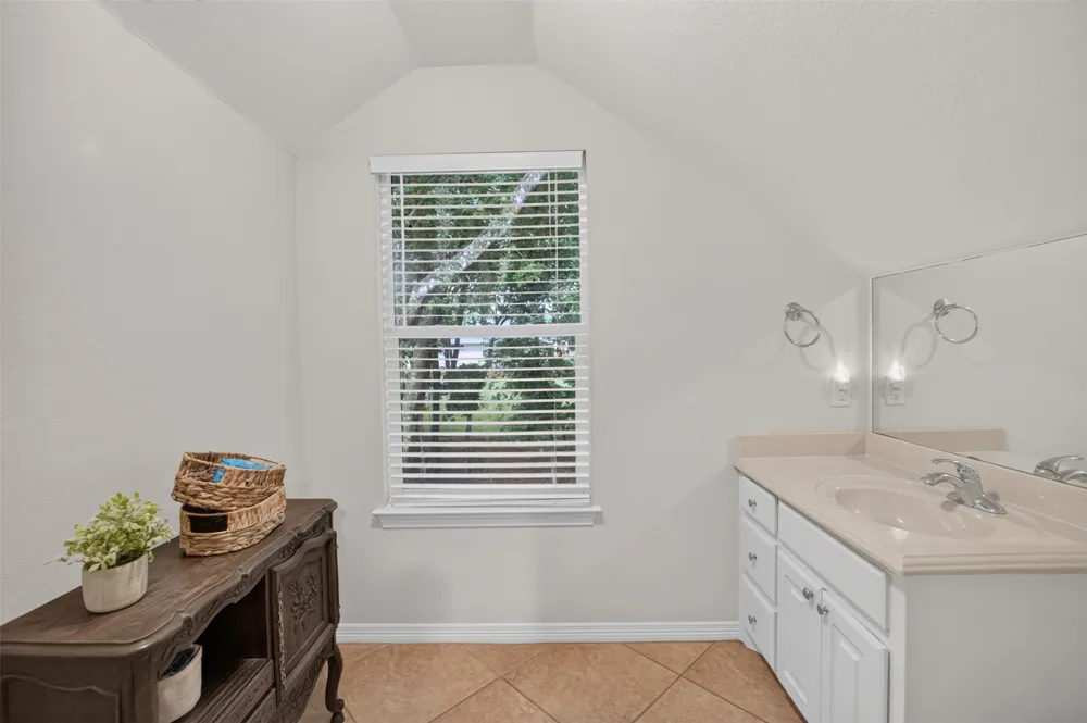3229 Francisco Bay Drive Kerens, TX 75144