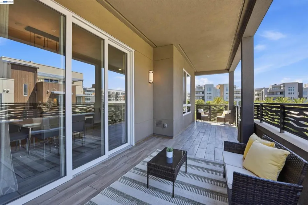 2339 Kinetic Cmn #312 Fremont, CA 94539