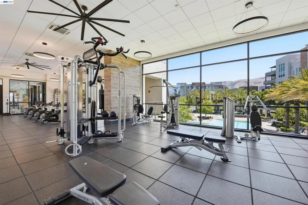 2339 Kinetic Cmn #312 Fremont, CA 94539