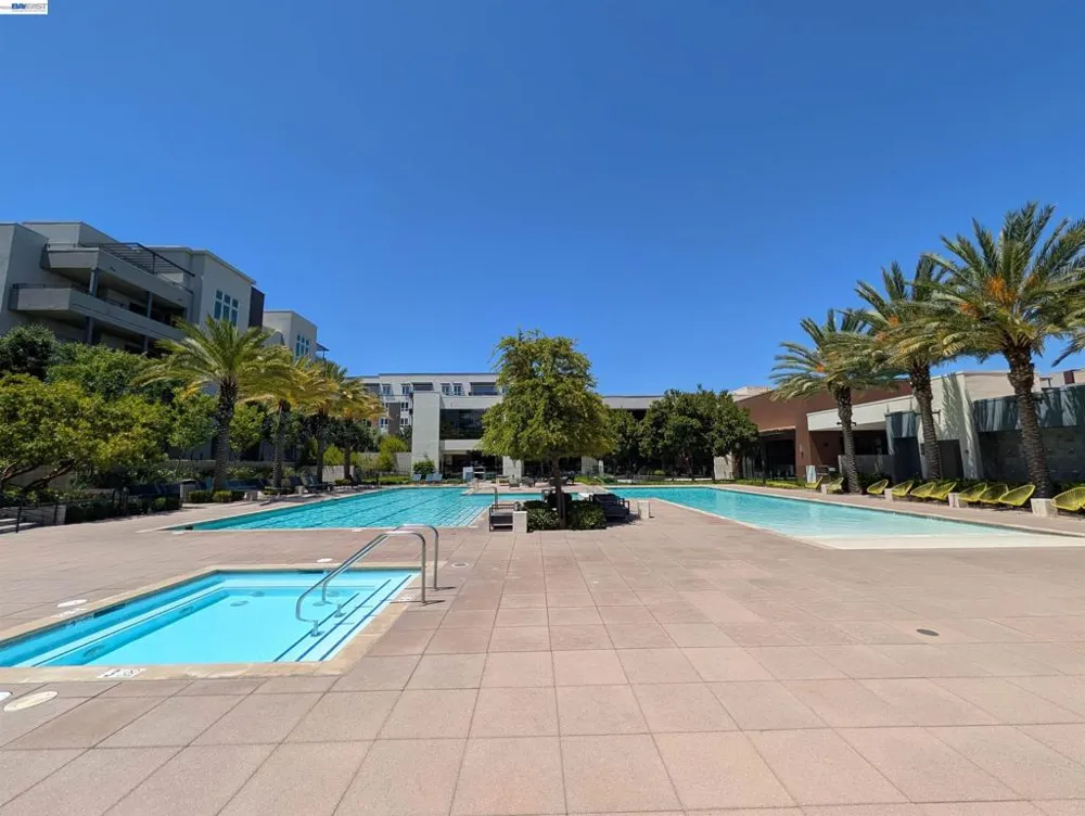 2339 Kinetic Cmn #312 Fremont, CA 94539