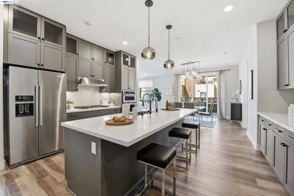 2339 Kinetic Cmn #312 Fremont, CA 94539