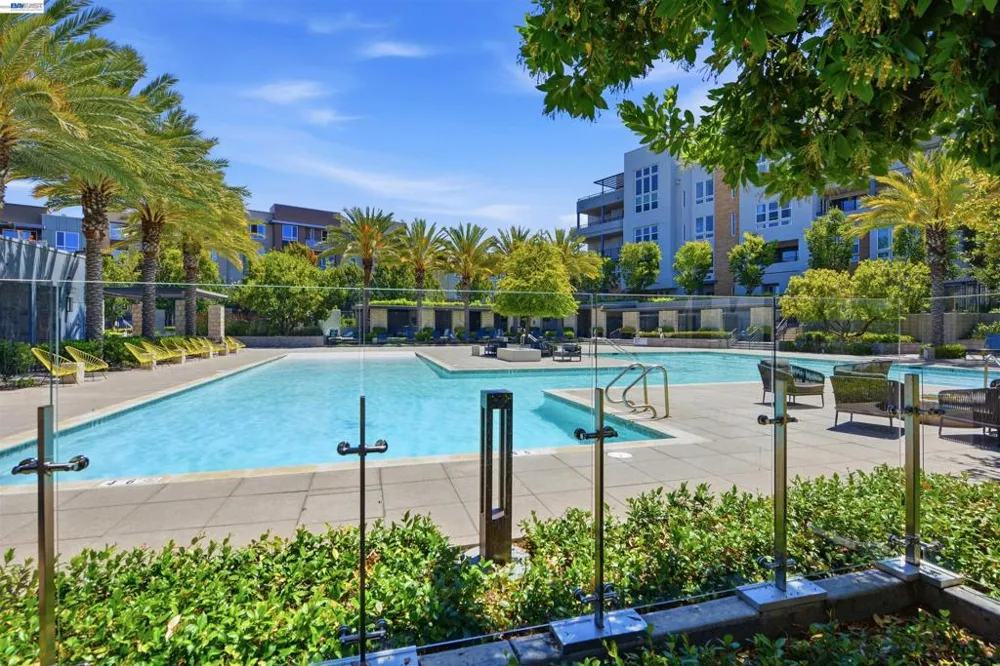 2339 Kinetic Cmn #312 Fremont, CA 94539