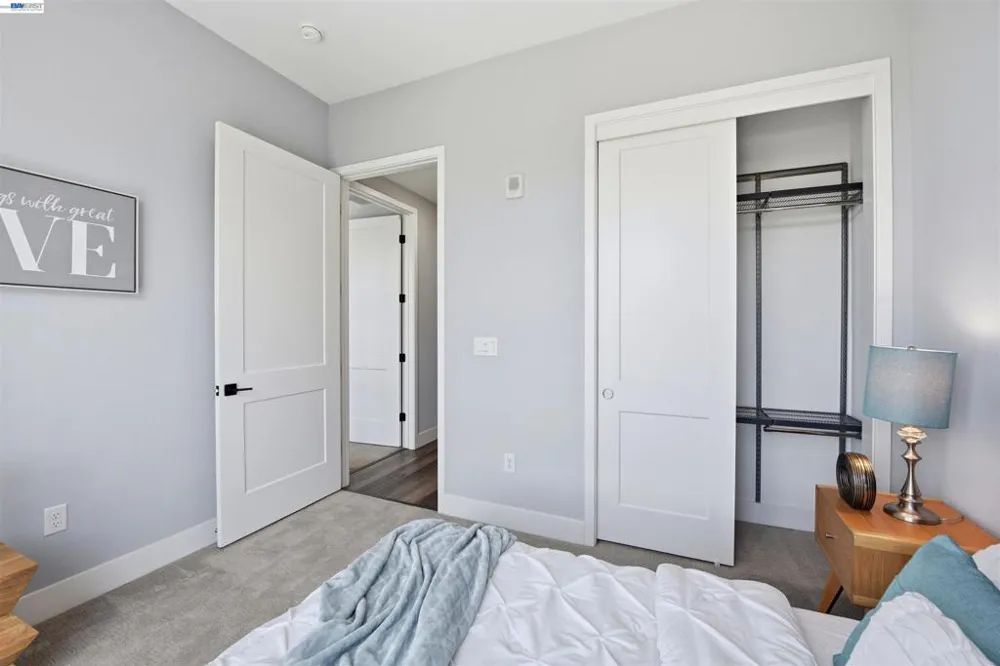 2339 Kinetic Cmn #312 Fremont, CA 94539