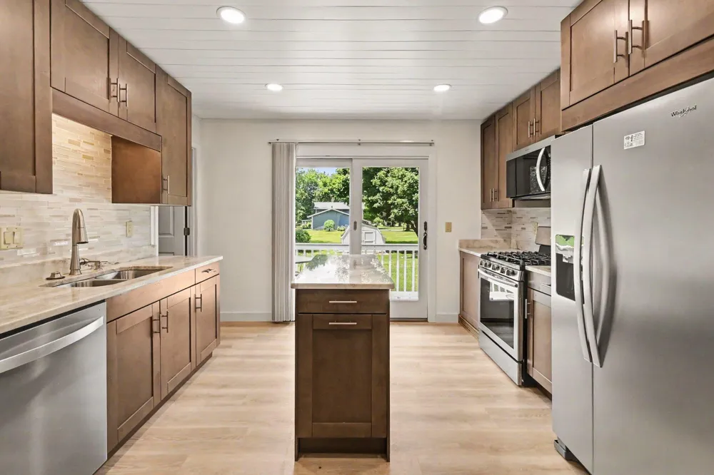 8116 Hyde Road Clarklake, MI 49234