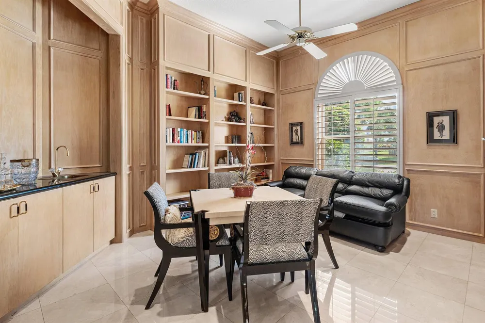 17571 Bocaire Way Boca Raton, FL 33487