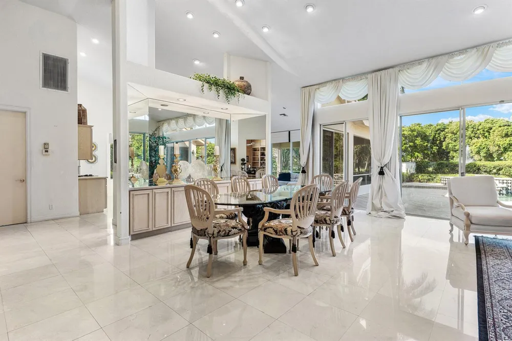 17571 Bocaire Way Boca Raton, FL 33487