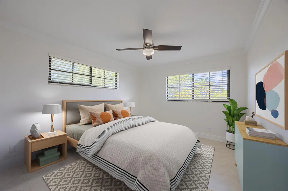 801 Palm Trail #9 Delray Beach, FL 33483