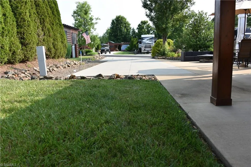 2524 Edmonds Road #62 Galax, VA 24333