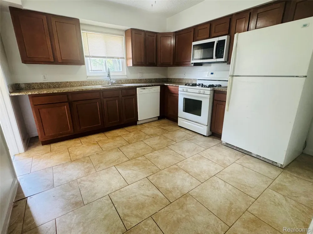 14685 Harold Street Taylor City, MI 48180