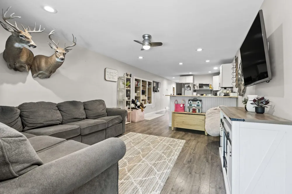 2881 E Aspen Drive Solon Township, MI 49621