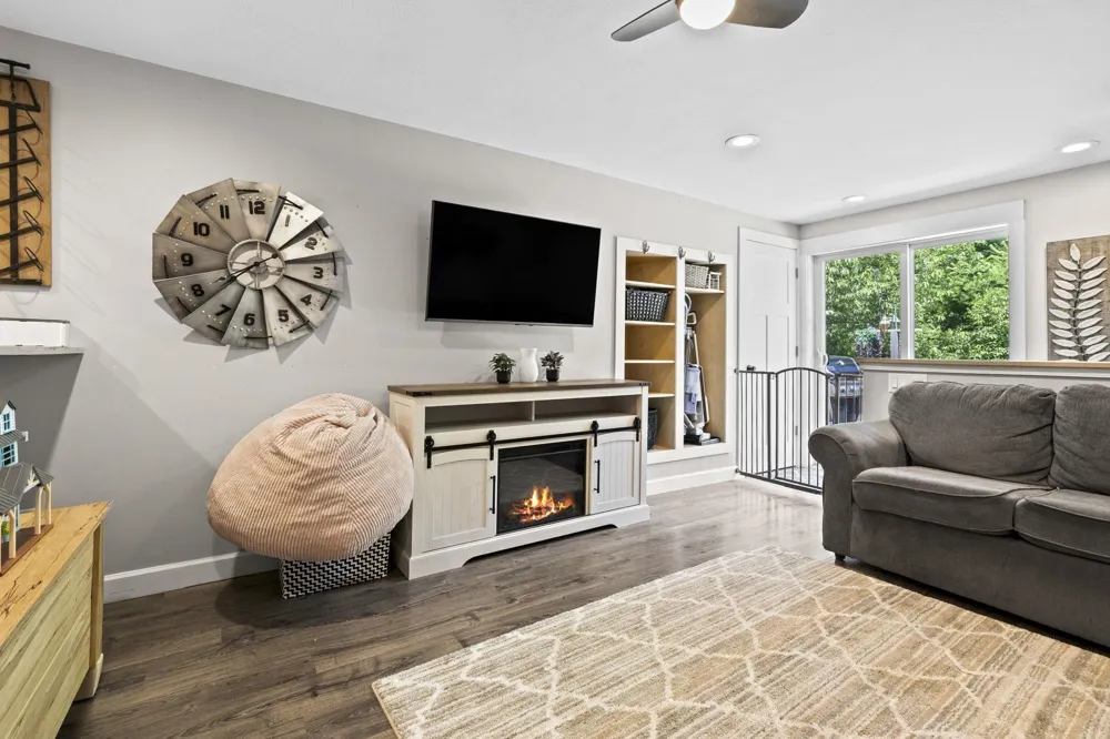 2881 E Aspen Drive Solon Township, MI 49621