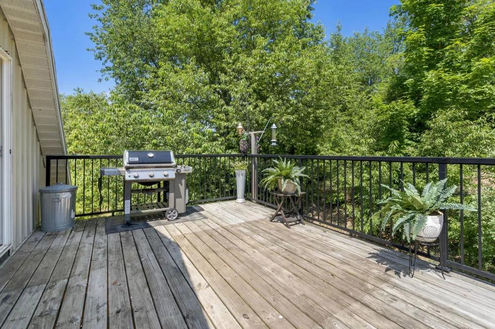 2881 E Aspen Drive Solon Township, MI 49621
