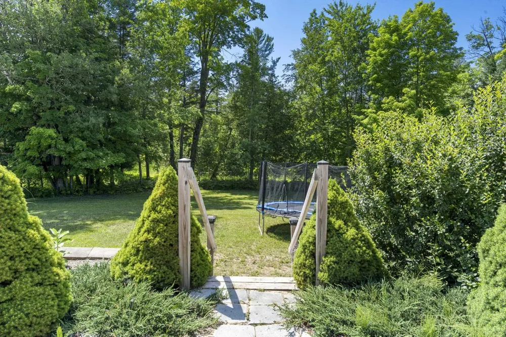 2881 E Aspen Drive Solon Township, MI 49621