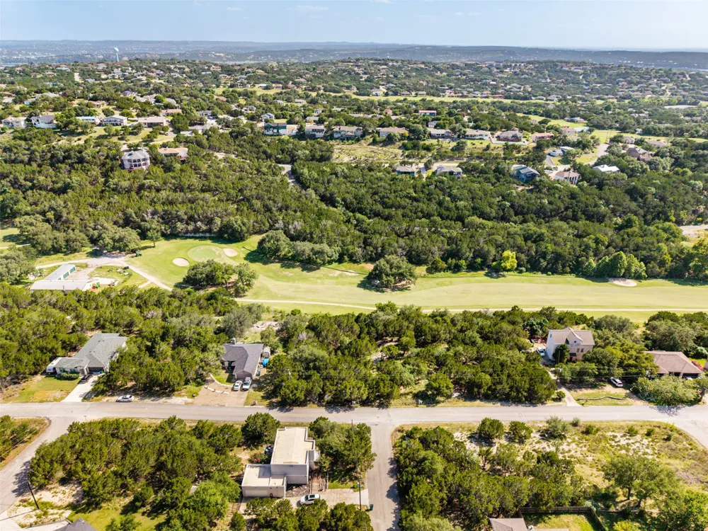 4712 Country Club Drive Lago Vista, TX 78645