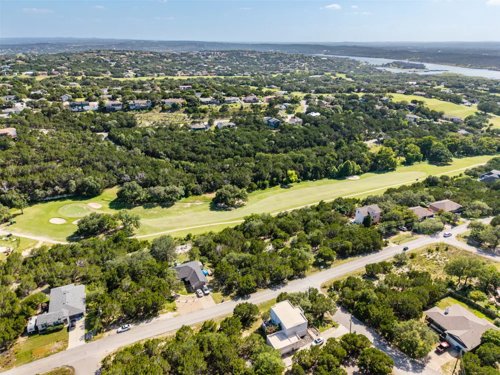 4712 Country Club Drive Lago Vista, TX 78645