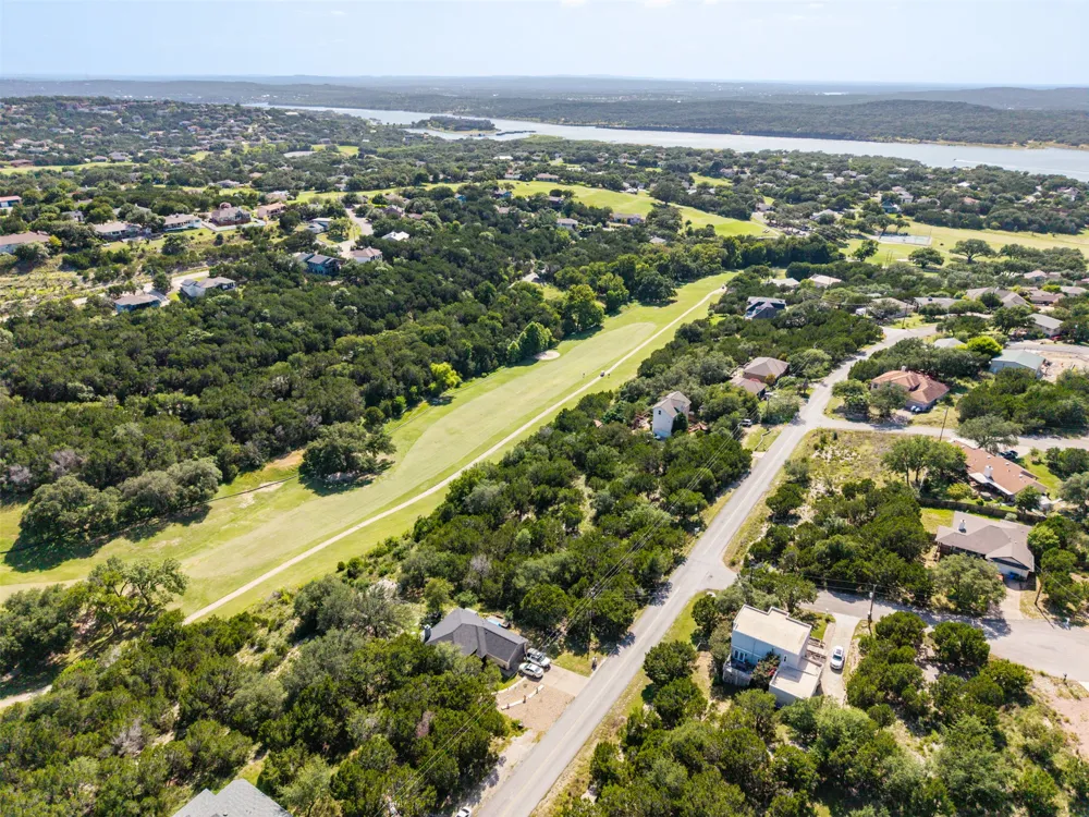 4712 Country Club Drive Lago Vista, TX 78645