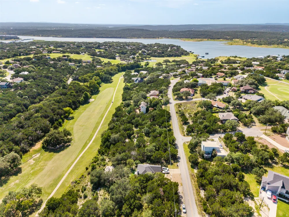 4712 Country Club Drive Lago Vista, TX 78645