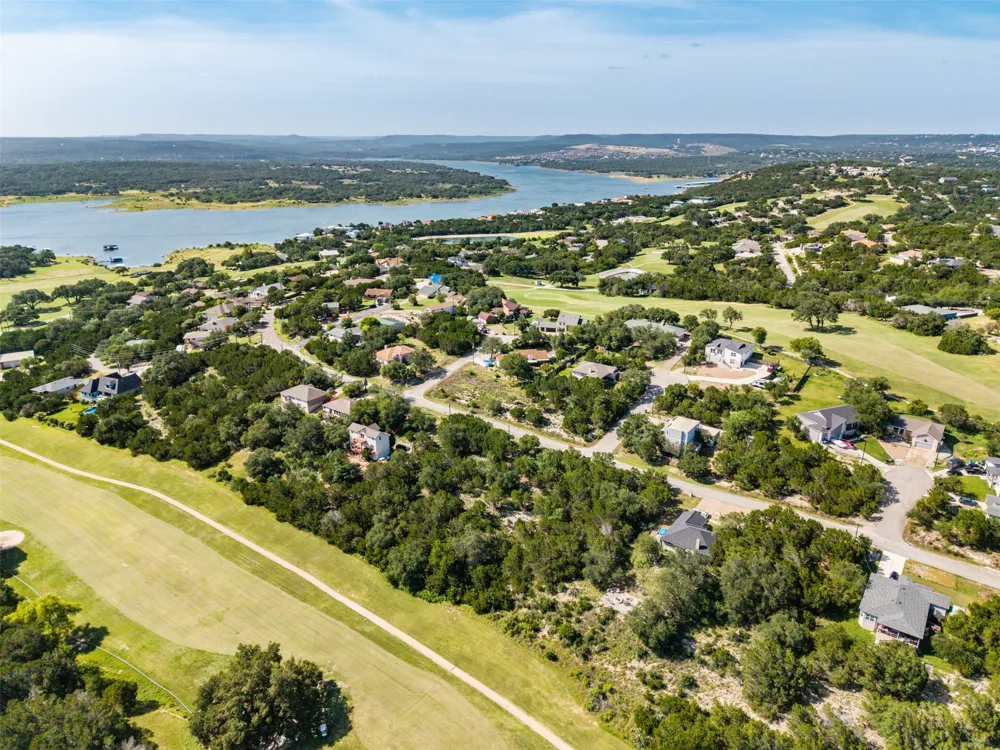 4712 Country Club Drive Lago Vista, TX 78645