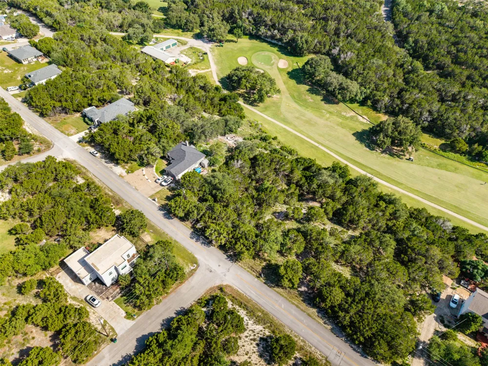 4712 Country Club Drive Lago Vista, TX 78645