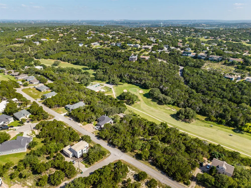 4712 Country Club Drive Lago Vista, TX 78645