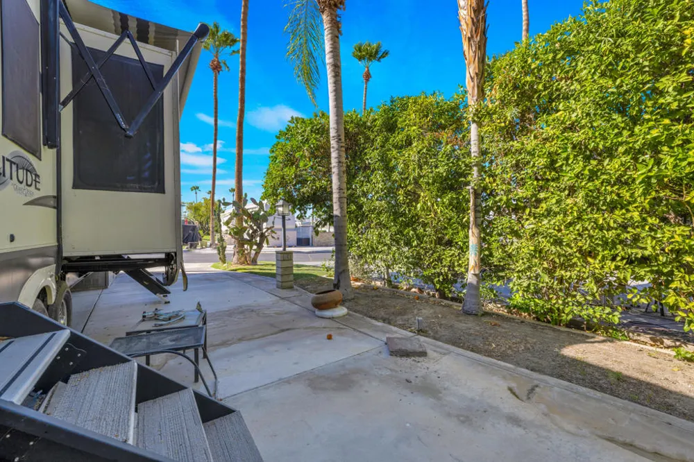 69411 Ramon Rd #948 Road Cathedral City, CA 92234