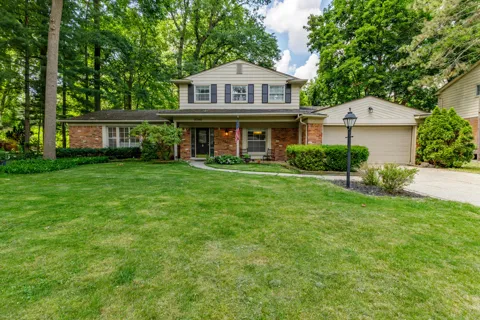 37243 Maple Leaf Court