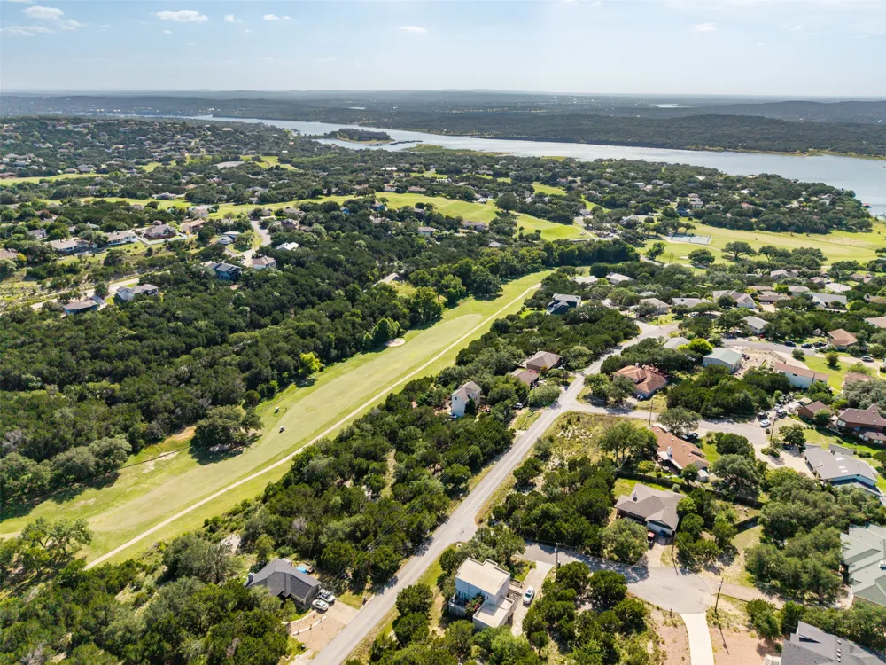 4714 Country Club Drive Lago Vista, TX 78645