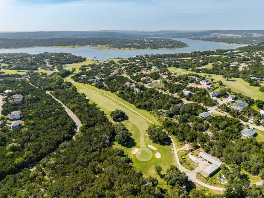 4714 Country Club Drive Lago Vista, TX 78645