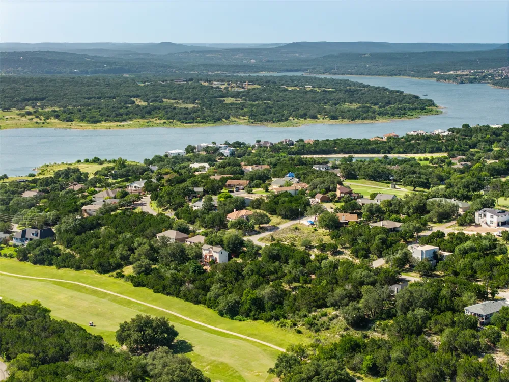 4714 Country Club Drive Lago Vista, TX 78645