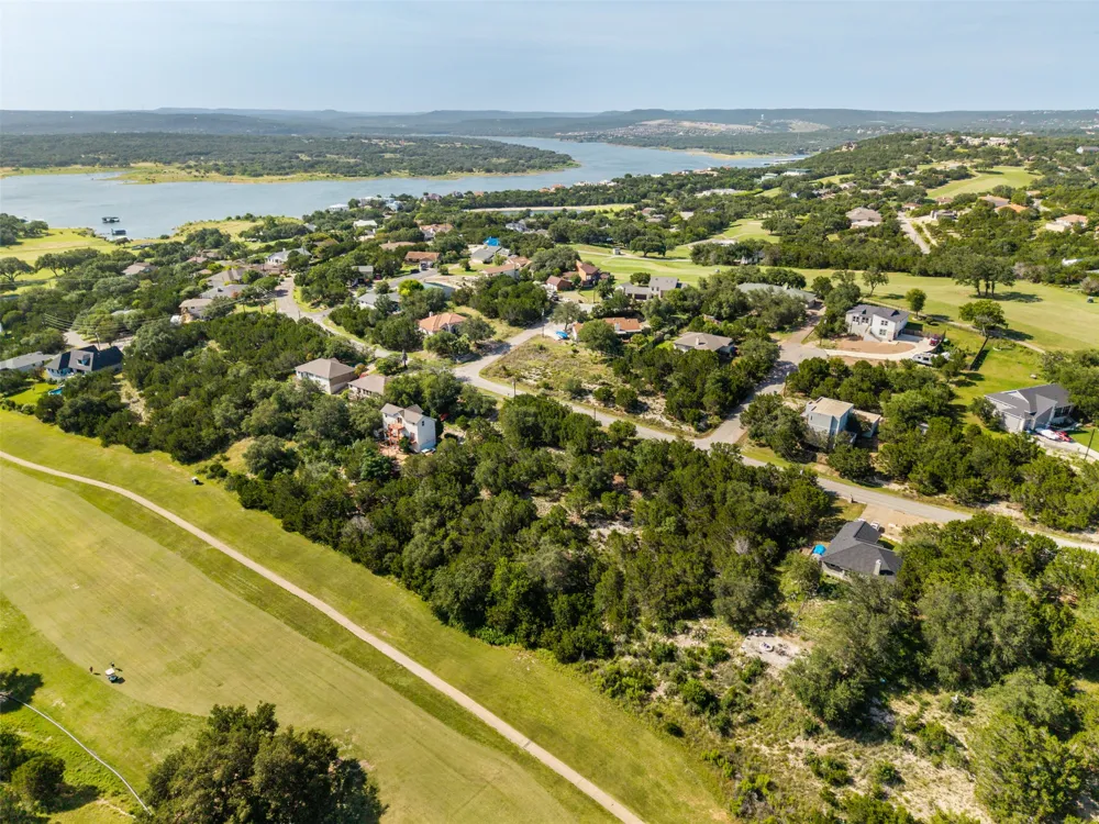 4714 Country Club Drive Lago Vista, TX 78645