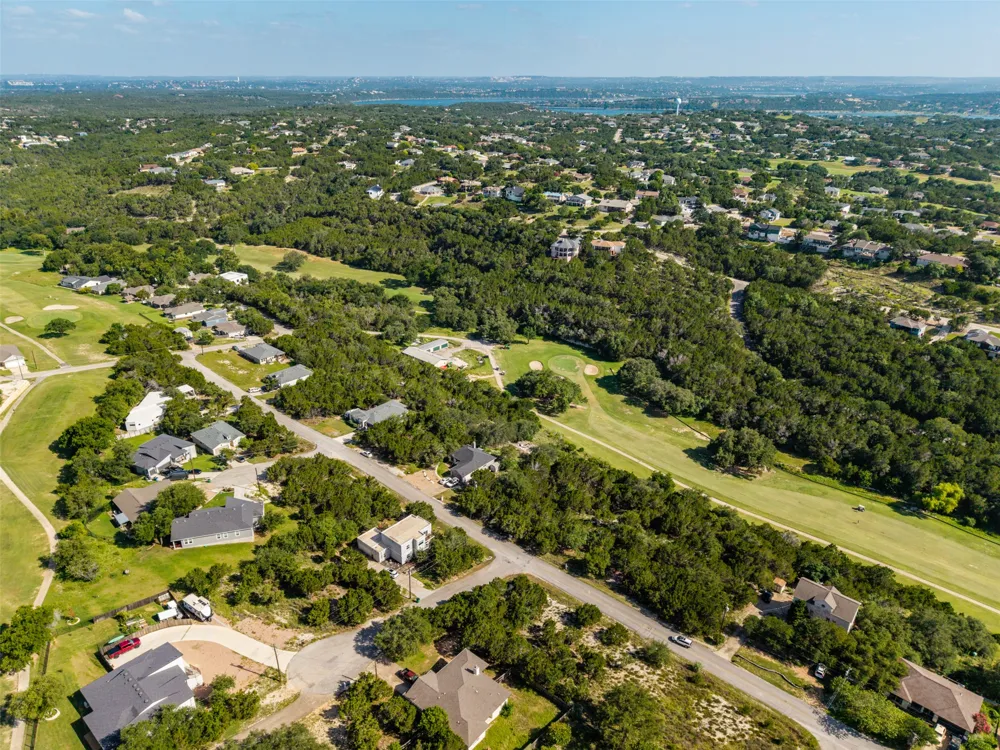 4714 Country Club Drive Lago Vista, TX 78645