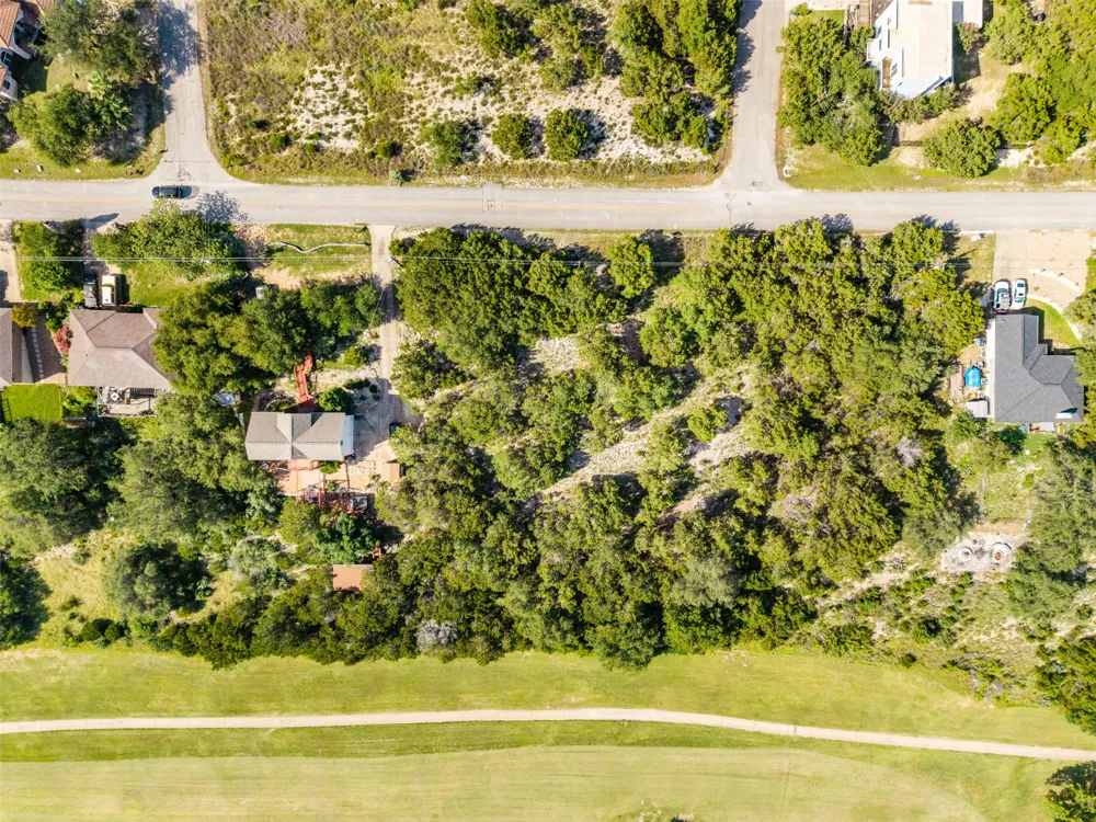 4714 Country Club Drive Lago Vista, TX 78645
