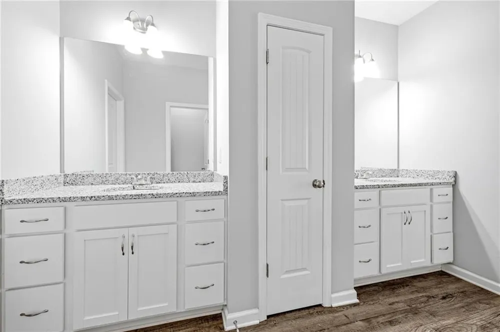 6353 Woodland Station Drive Lula, GA 30554