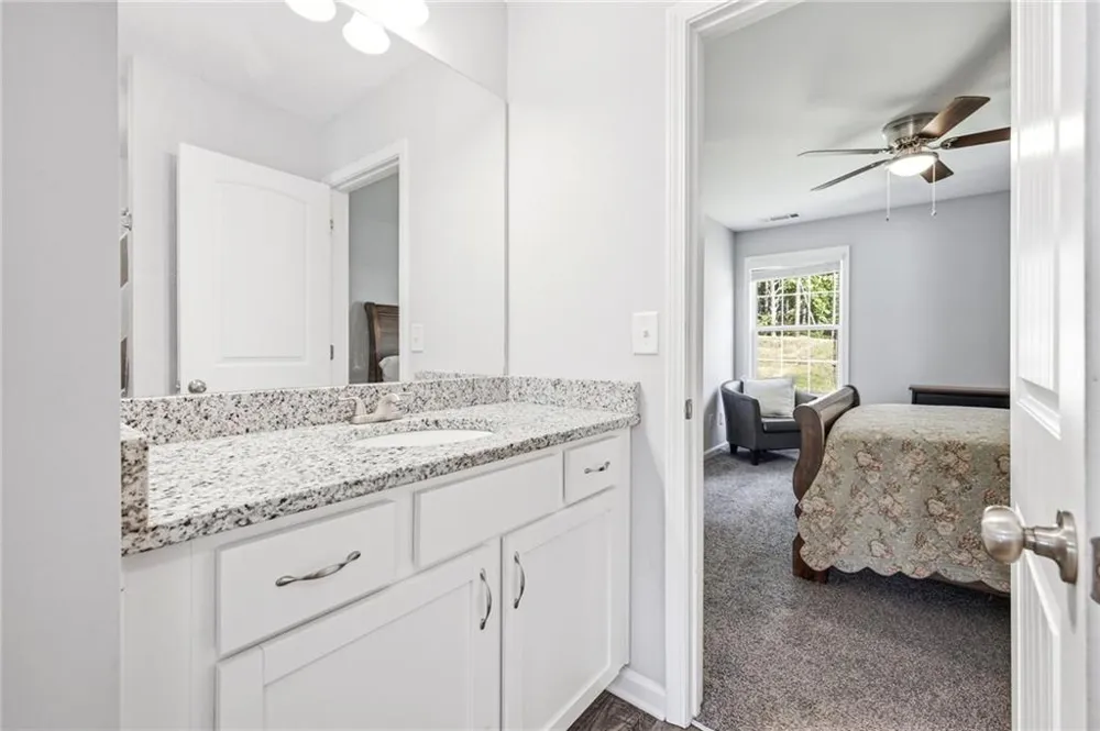 6353 Woodland Station Drive Lula, GA 30554