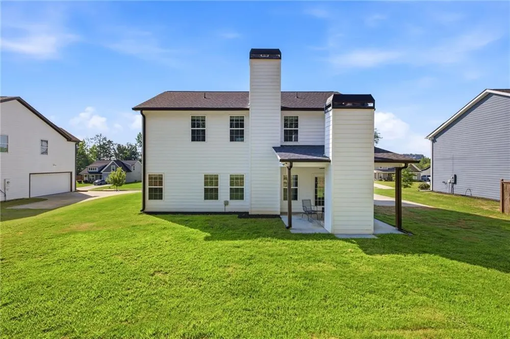 6353 Woodland Station Drive Lula, GA 30554