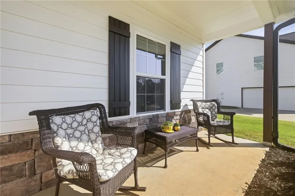 6353 Woodland Station Drive Lula, GA 30554