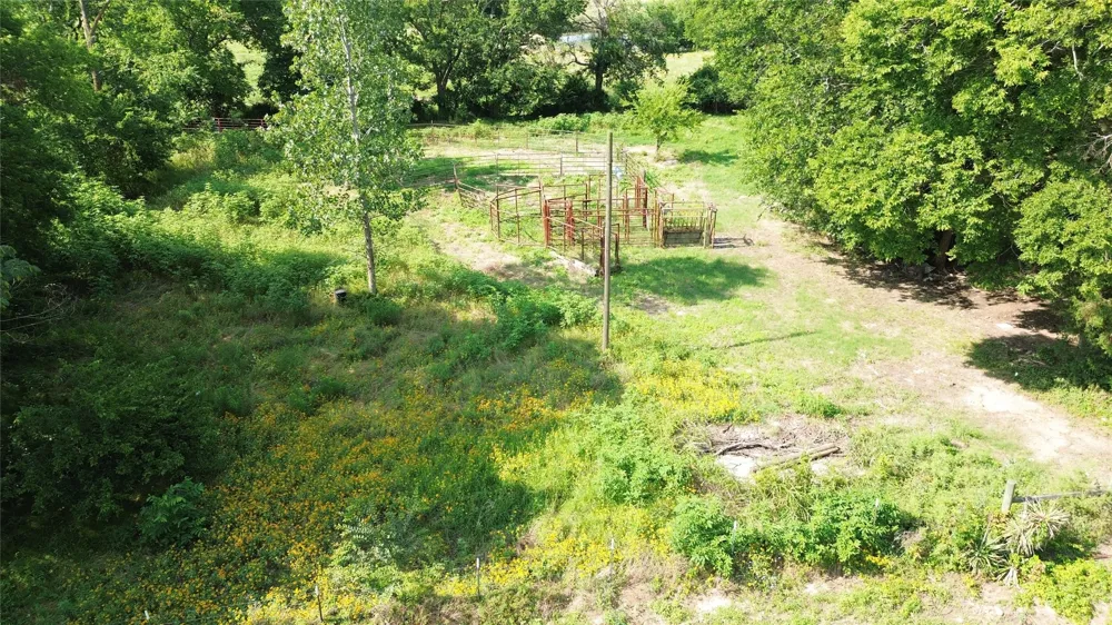 4757 Farm Road 1528 Klondike, TX 75448