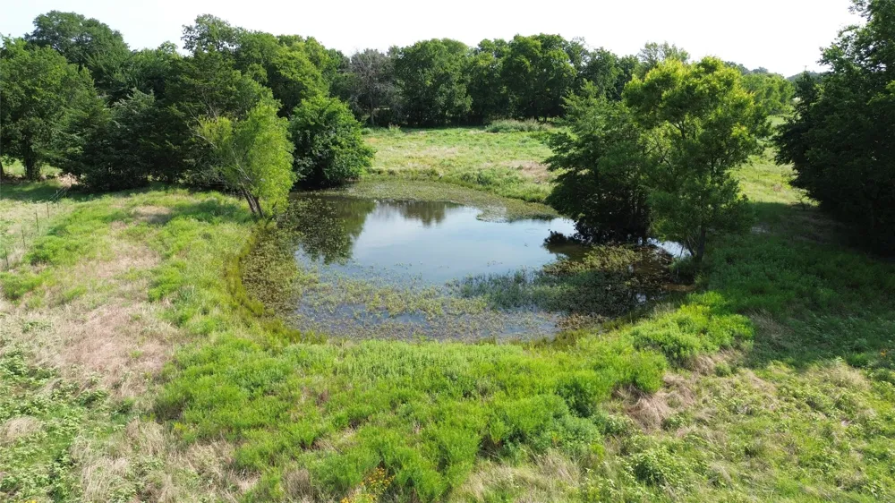 4757 Farm Road 1528 Klondike, TX 75448