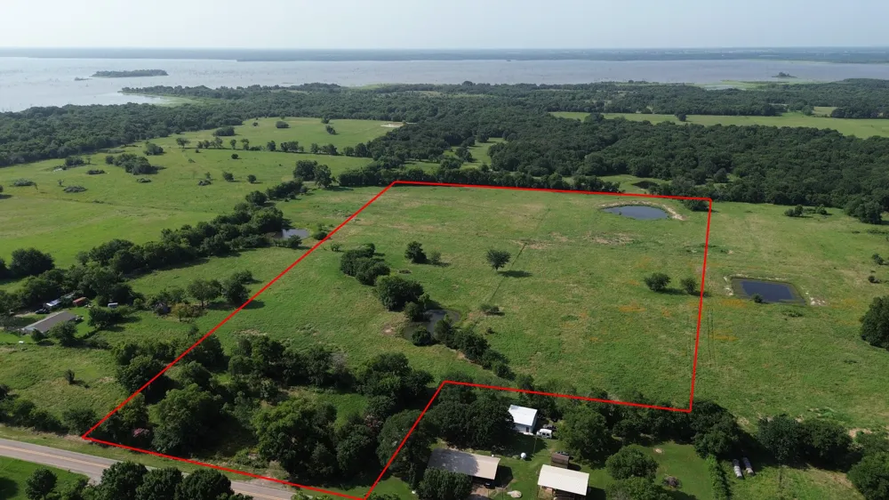 4757 Farm Road 1528 Klondike, TX 75448