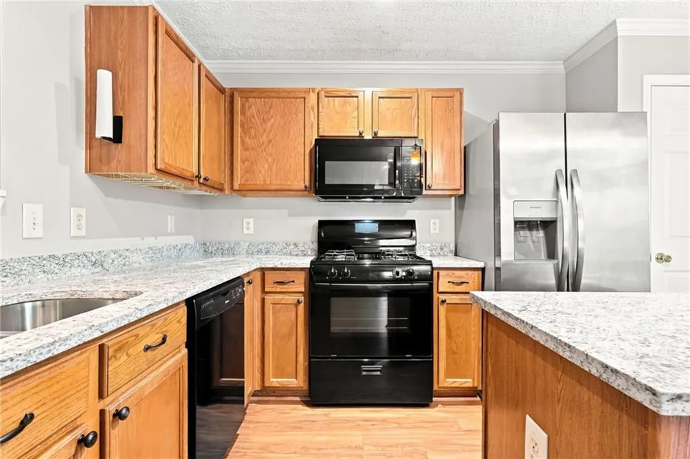 225 Osmanthus Way Canton, GA 30114