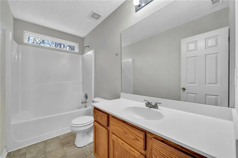 225 Osmanthus Way Canton, GA 30114