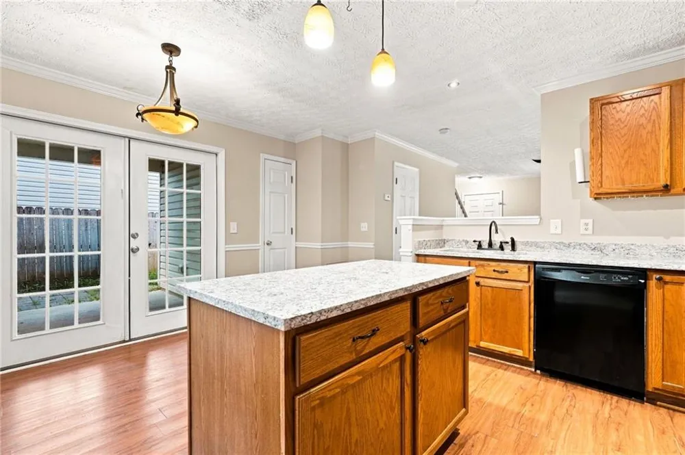 225 Osmanthus Way Canton, GA 30114
