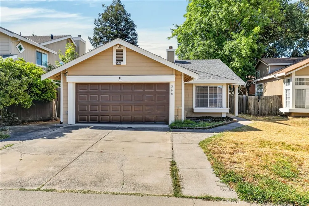 3728 Deer Walk Antelope, CA 95843