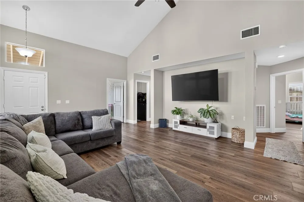3728 Deer Walk Antelope, CA 95843
