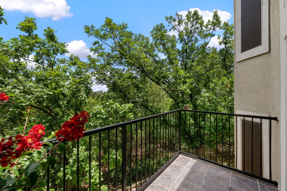 11203 Ranch Road 2222 #1407 Austin, TX 78730
