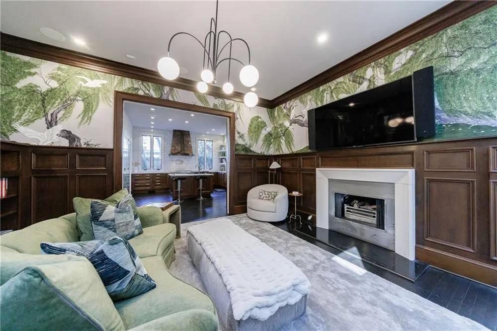 388 Beverly Road NE Atlanta, GA 30309