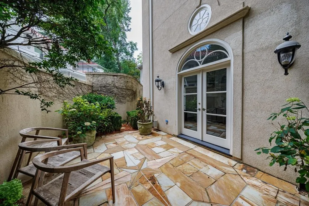 388 Beverly Road NE Atlanta, GA 30309