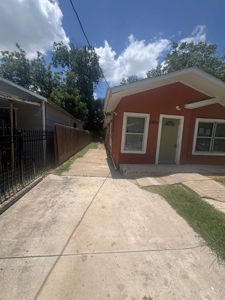 2926 Tampico Street San Antonio, TX 78207