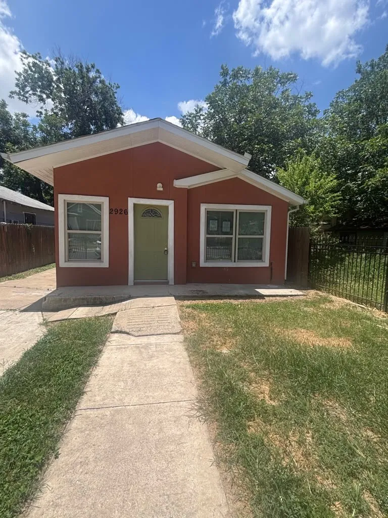 2926 Tampico Street San Antonio, TX 78207