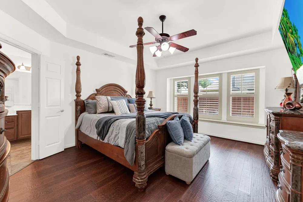 5729 New Castle Drive Richardson, TX 75082